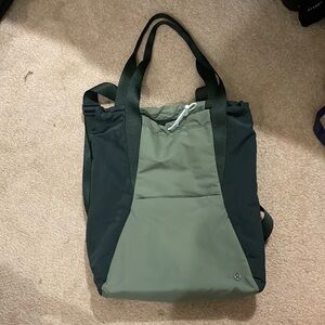 Lululemon convertible backpack shoulder bag
